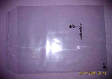शिपिंग पहनावा के लिए कस्टम साफ स्वयं चिपकने वाला सील प्लास्टिक बैग