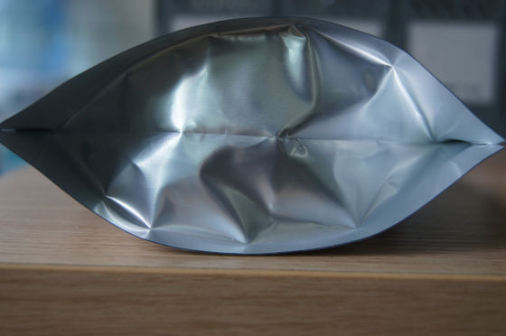 ग्लॉसी सादा चांदी खाद्य पैकेजिंग के लिए पन्नी पाउच पैकेजिंग Ziplock खड़े हो जाओ