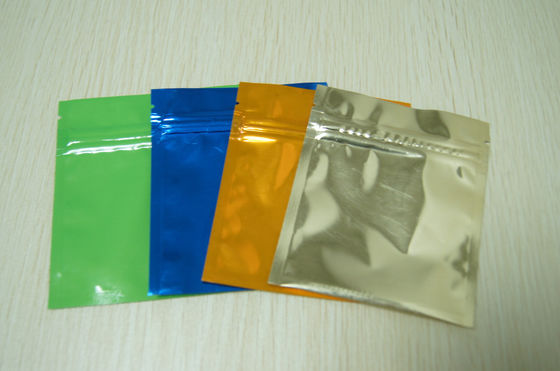 छोटे रंगीन एल्यूमीनियम पन्नी बैग Ziplock साथ ग्लॉसी तीन साइड सील Mylar फ्लैट